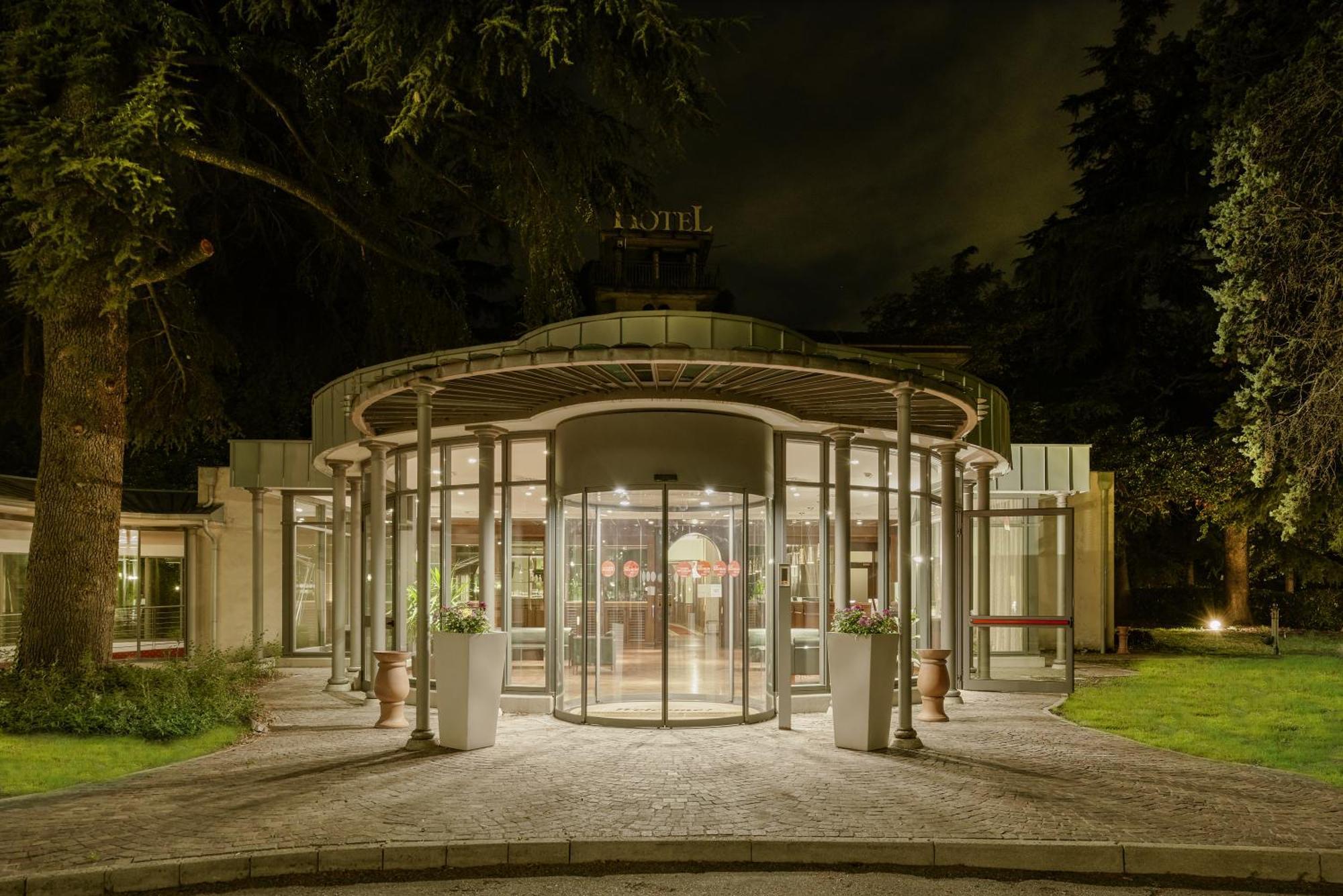Meditur Hotel Bologna Ozzano dell'Emilia Esterno foto